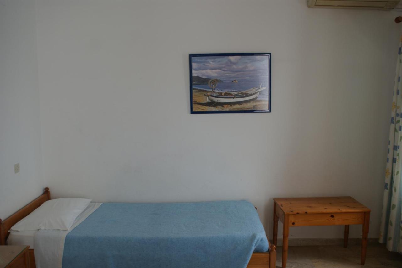 Hotel Eleftheria Parikia  Ngoại thất bức ảnh