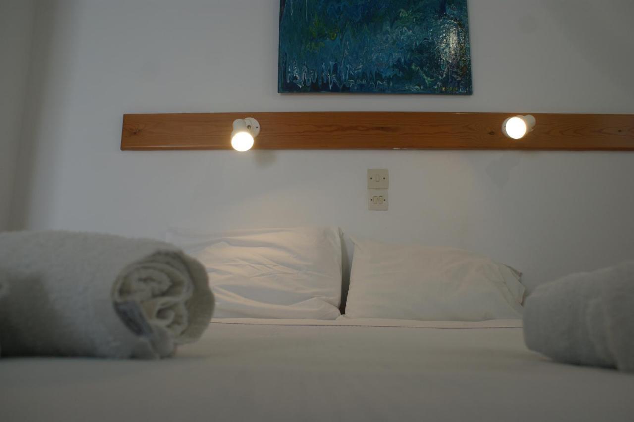 Hotel Eleftheria Parikia  Ngoại thất bức ảnh