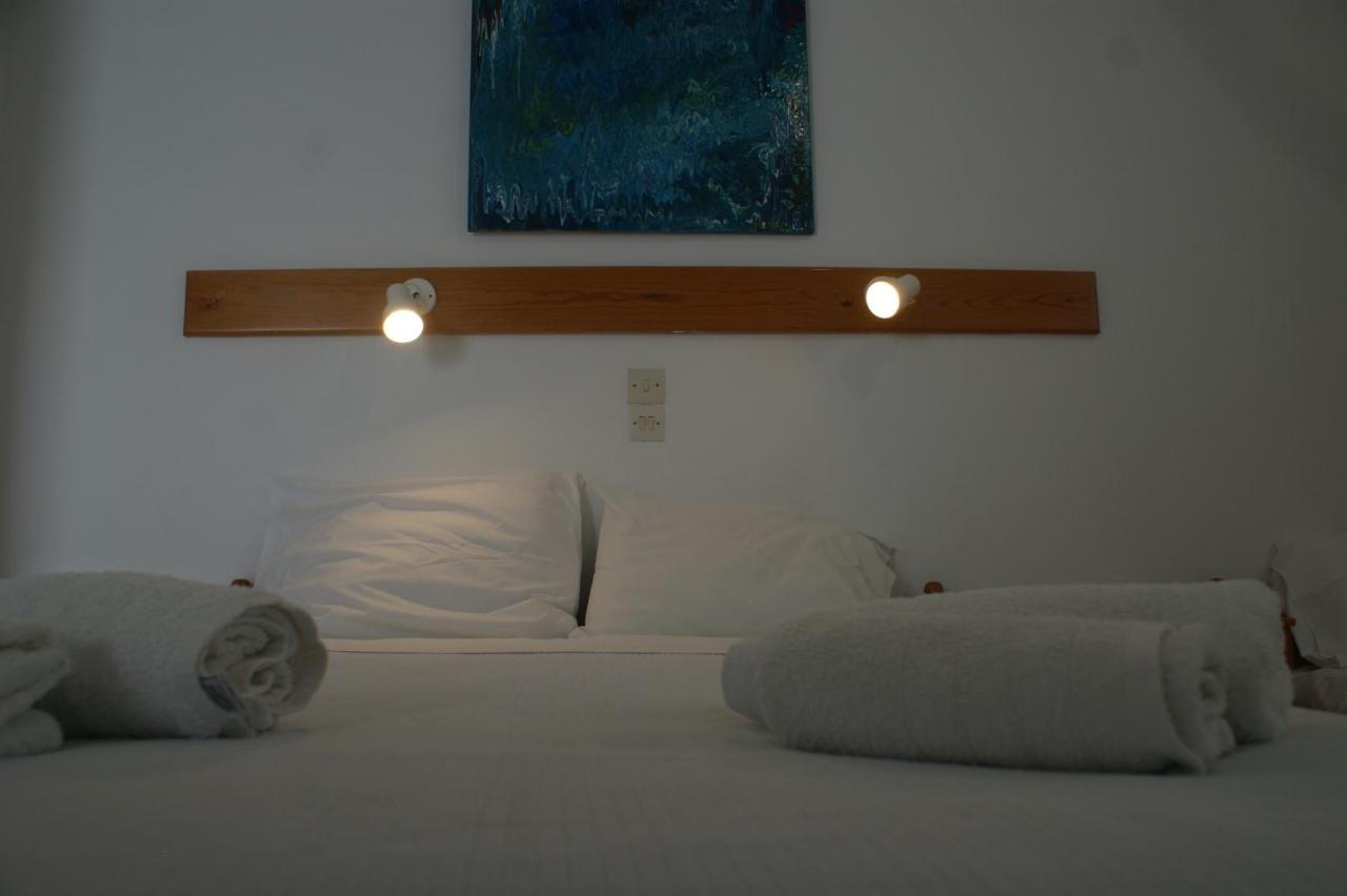 Hotel Eleftheria Parikia  Ngoại thất bức ảnh