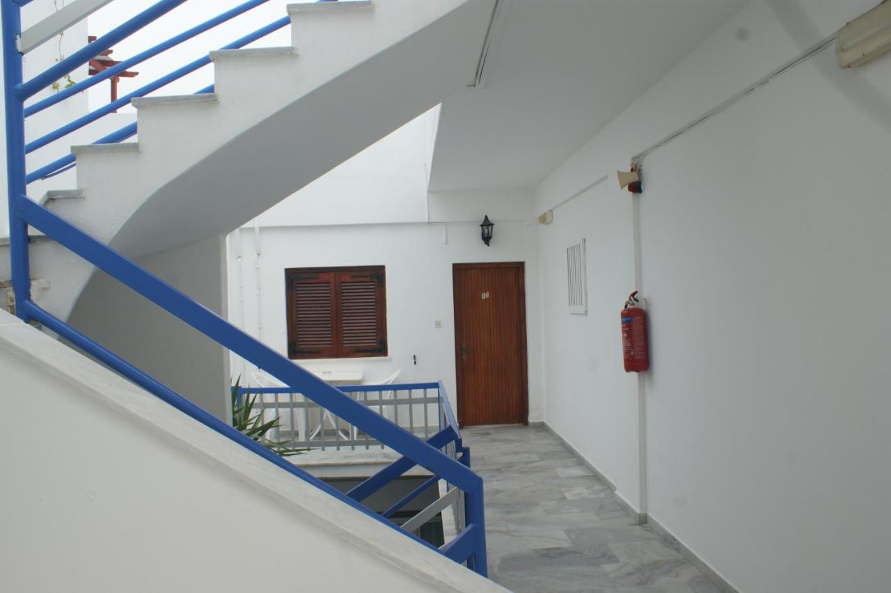 Hotel Eleftheria Parikia  Ngoại thất bức ảnh