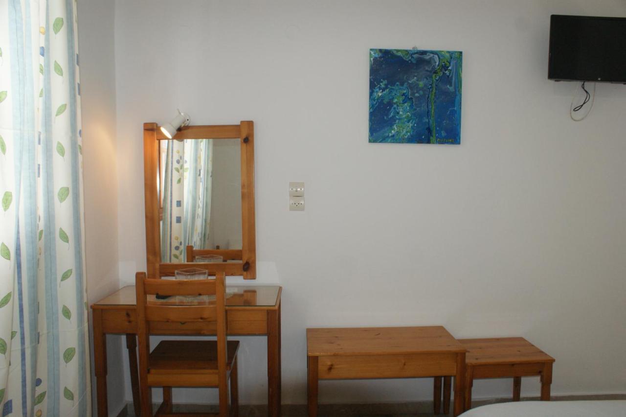 Hotel Eleftheria Parikia  Ngoại thất bức ảnh