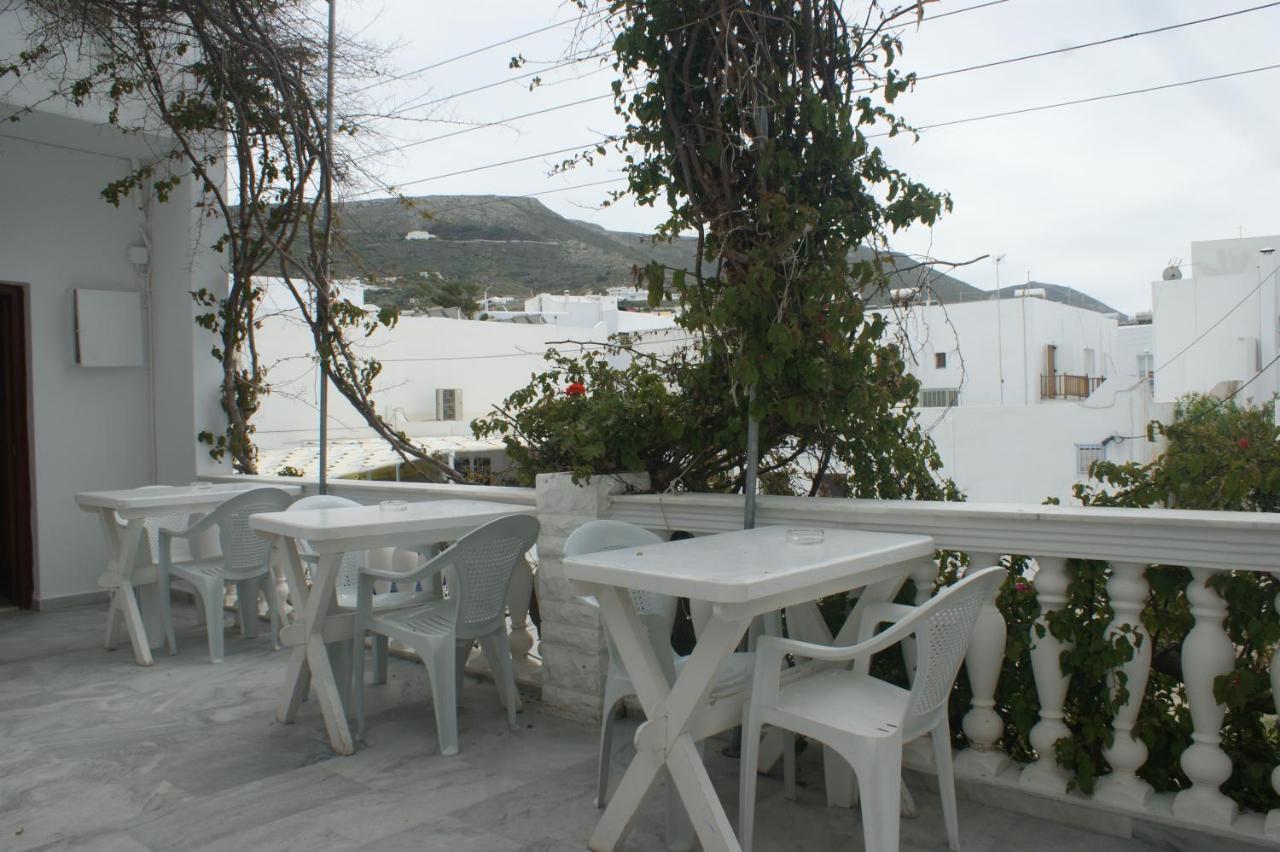 Hotel Eleftheria Parikia  Ngoại thất bức ảnh