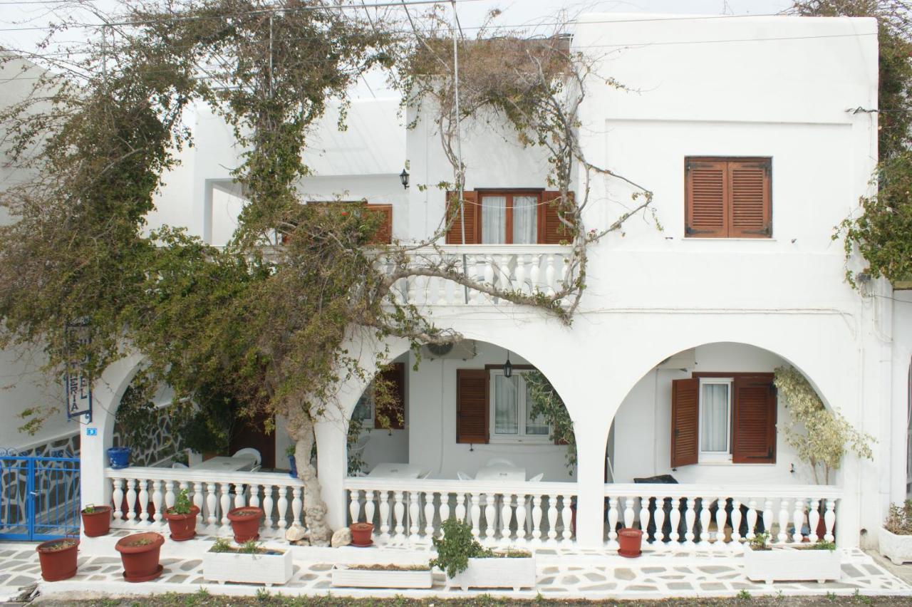 Hotel Eleftheria Parikia  Ngoại thất bức ảnh