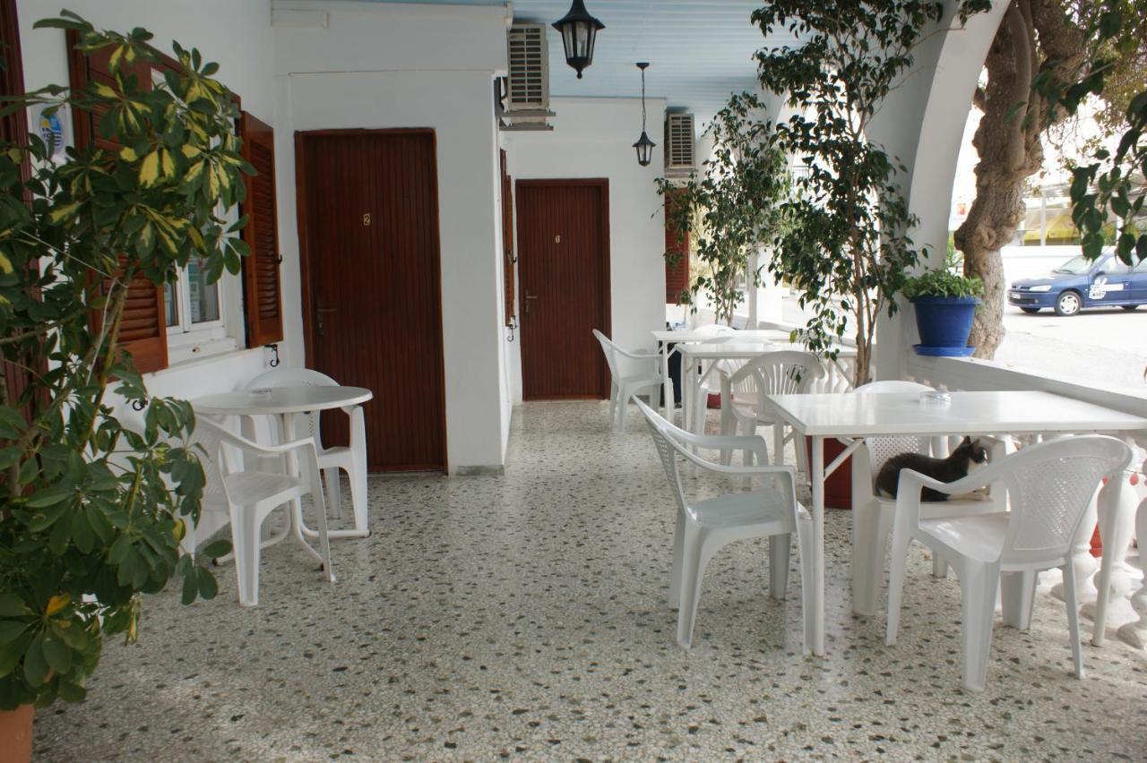 Hotel Eleftheria Parikia  Ngoại thất bức ảnh