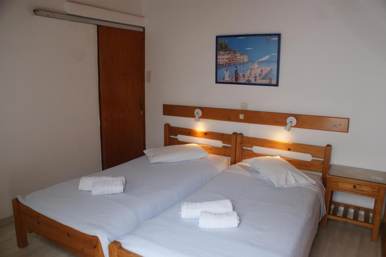 Hotel Eleftheria Parikia  Ngoại thất bức ảnh
