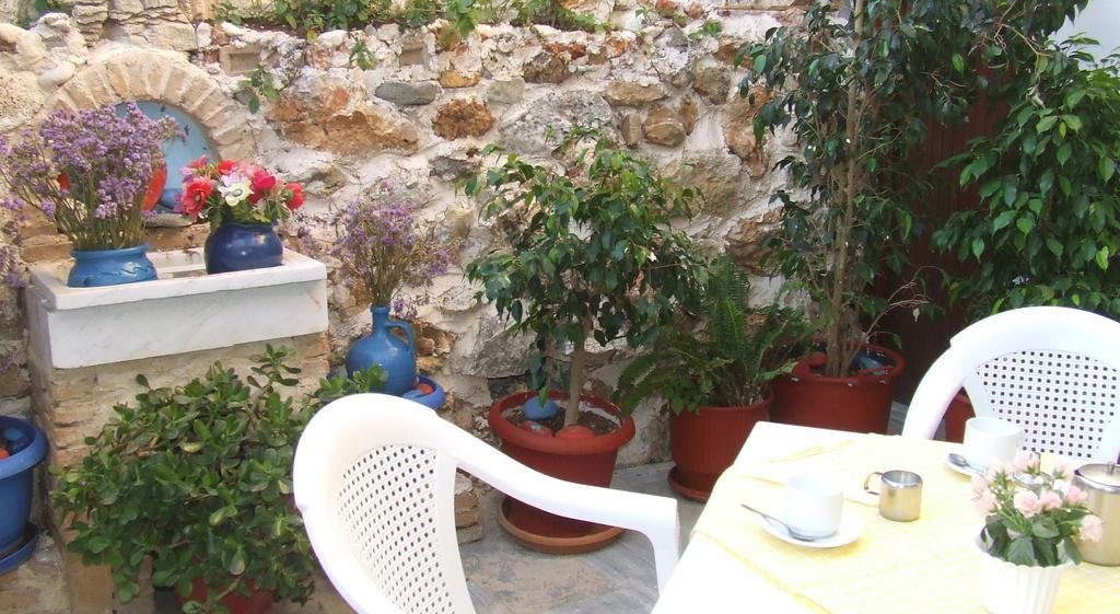 Hotel Eleftheria Parikia  Ngoại thất bức ảnh