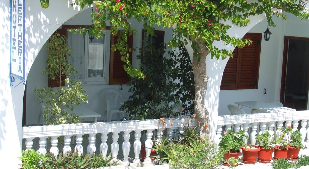 Hotel Eleftheria Parikia  Ngoại thất bức ảnh