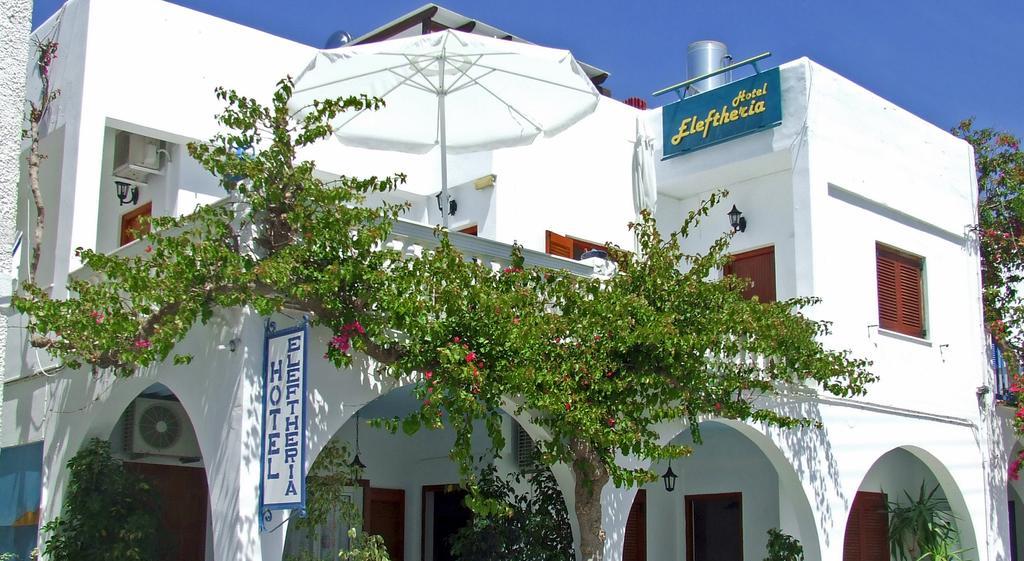 Hotel Eleftheria Parikia  Ngoại thất bức ảnh