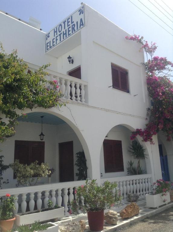 Hotel Eleftheria Parikia  Ngoại thất bức ảnh